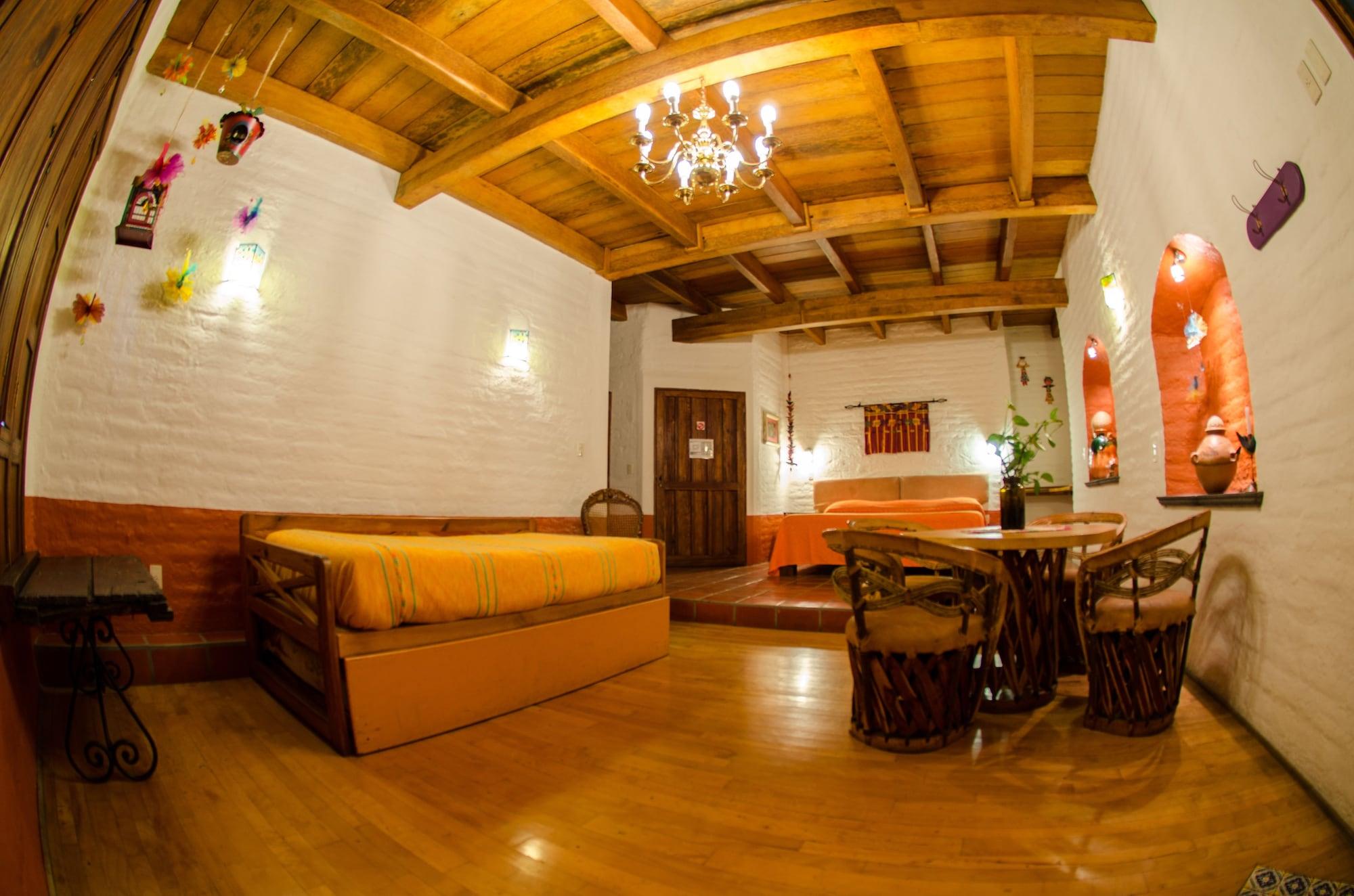 Hotel La Casona Tapalpa Exterior photo